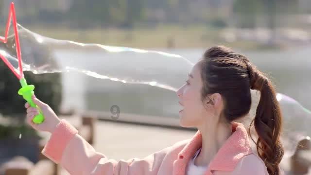 “鉴宝大师”马未都:鉴别瓷器戴手套的要么是外行,要么是骗子
